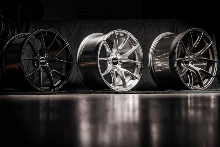 19x9" ET50 APEX VS-5RS Forged Porsche Wheel 5-Lug - Hinz Motorsport