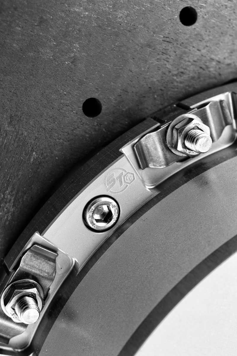 Lamborghini Gallardo Surface Transforms Carbon Ceramic Disc Set - Front - Hinz Motorsport