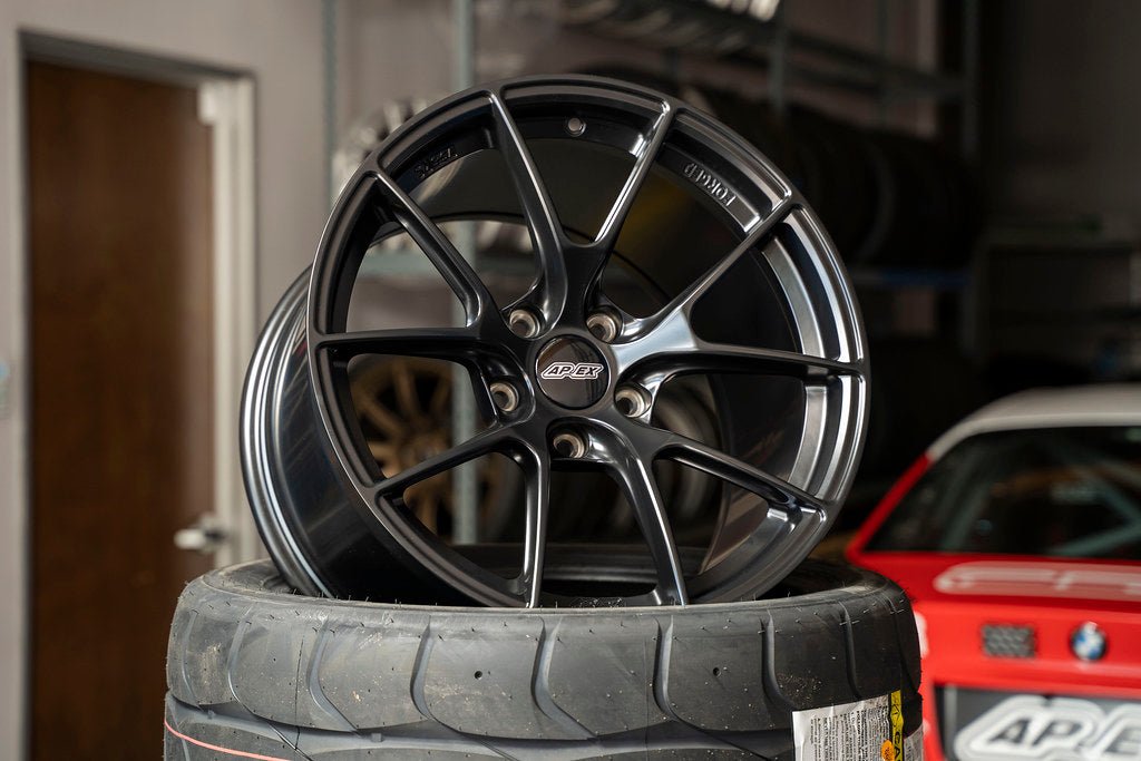 18x12" ET46 APEX VS-5RS Forged Porsche Wheel 5-Lug - Hinz Motorsport